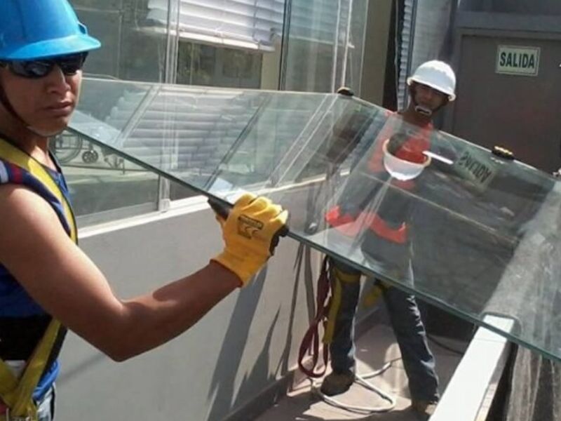 instalacion de vidrio  - vidrios y servicios diamante sac. | Construex