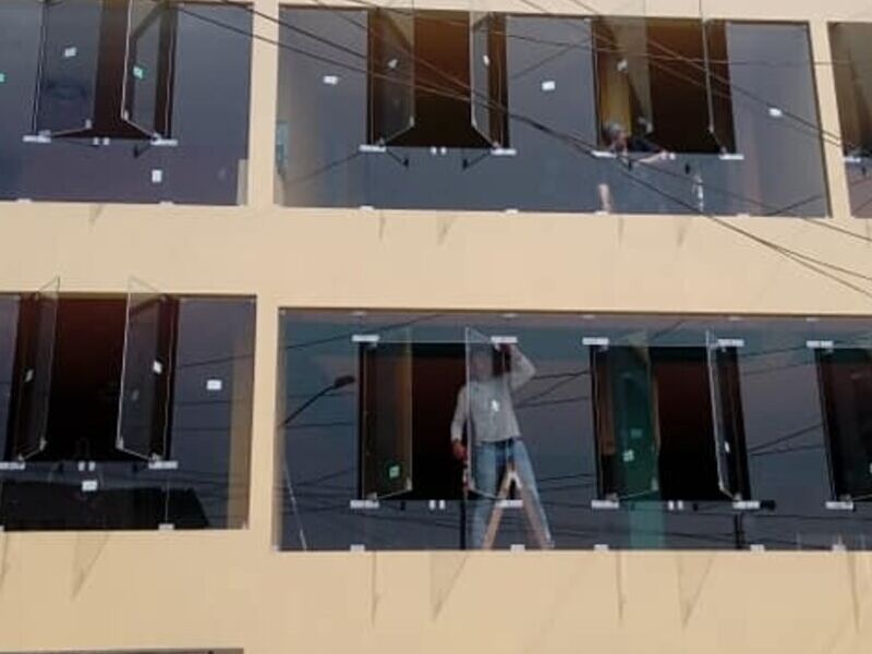 instalacion de ventanas - Vidrios Y Aluminios Alcrosa | Construex