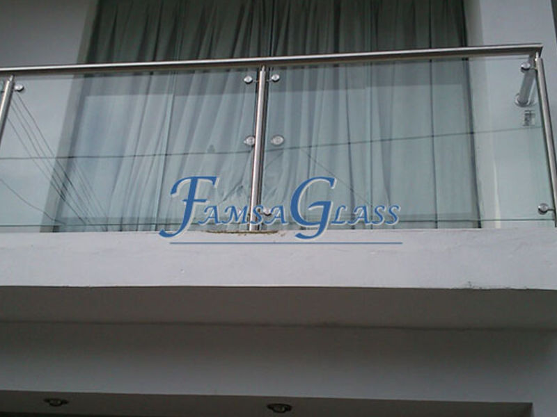Baranda de vidrio templado Lima - FAMSA_GLASS | Construex