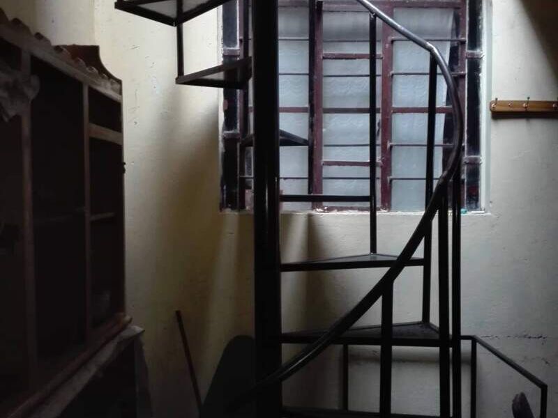 Escaleras de metal en Lima - TEMCA | Construex