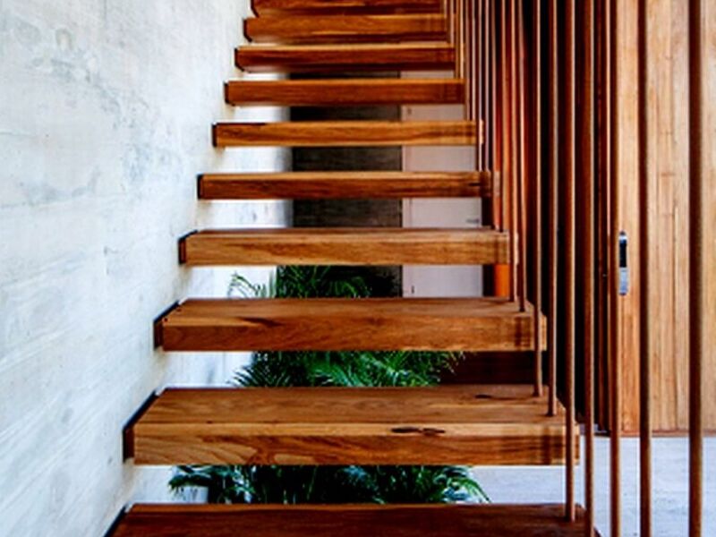 Escaleras de Madera Perú - Muebles Mestanza | Construex