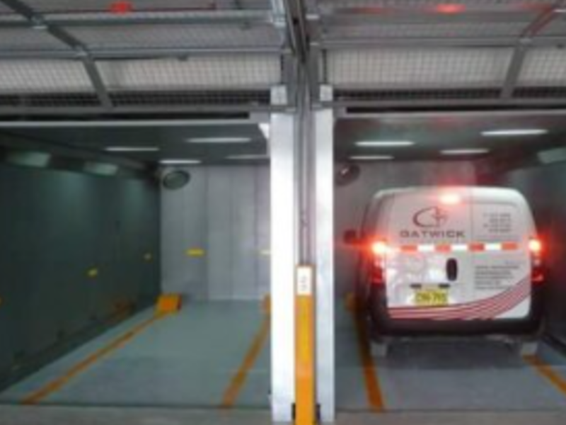Monta vehículos GATWICK Lima - GATWICK ASCENSORES | Construex